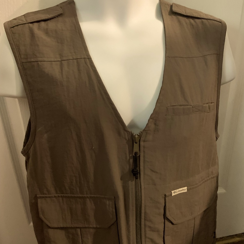 Columbia Vest